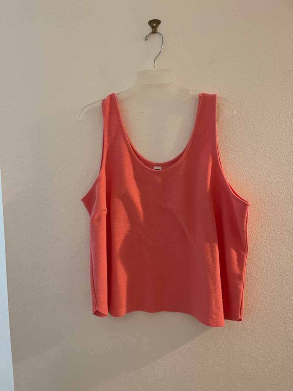 Old Navy Coral Scoop Neck Tank Top